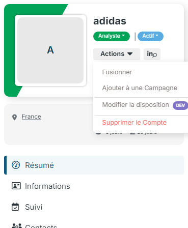 Fiche d'un compte, bouton Actions avec l'entrée Fusionner