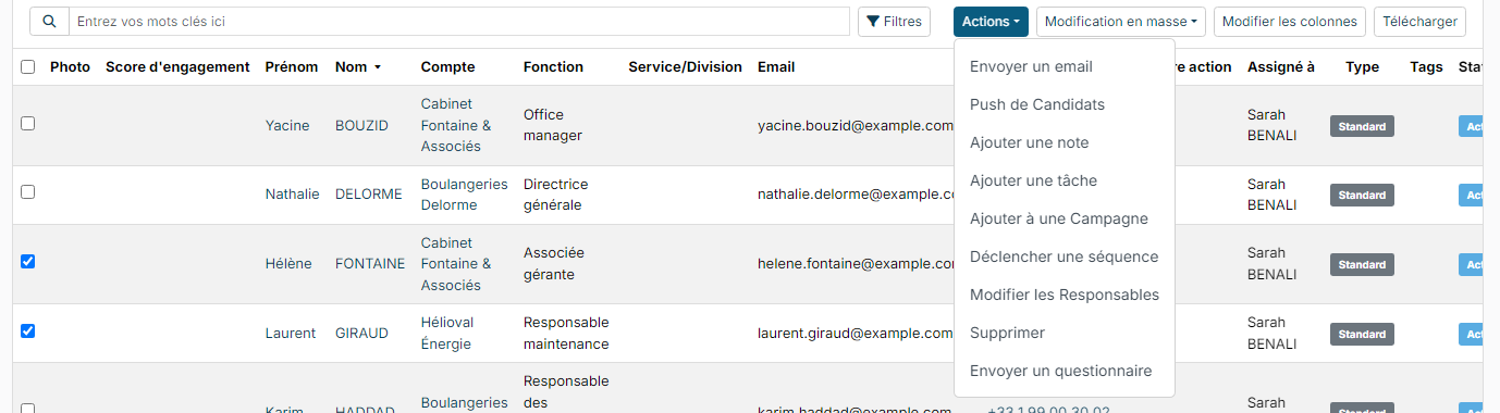 Liste des contacts avec trois contacts cochés et le menu Actions ouvert sur Push de Candidats